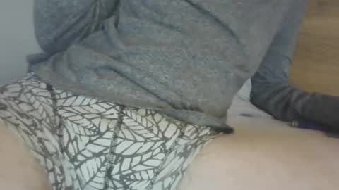 mysteryguy1990 online show from November 8, 10:51 am