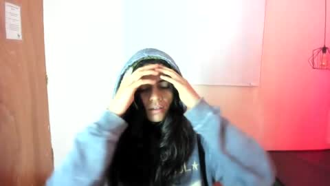 mystical_meteor online show from April 19, 7:05 pm