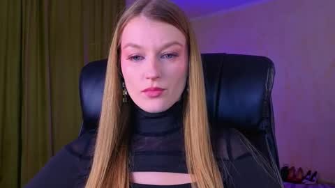 mysticvenus_ online show from January 18, 4:16 pm