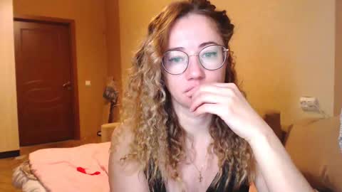 Maya online show from February 28, 3:59 am