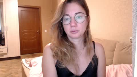 Maya online show from February 26, 3:35 am