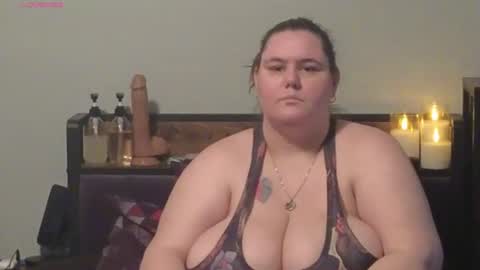 Mzjuicybootay online show from December 2, 3:32 pm