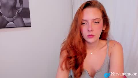 Snapshot of n1rvanamoon chatting on September 28, 2:31 am n1rvanamoon online show from September 28, 2:31 am