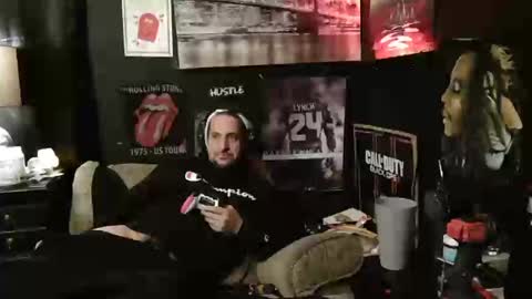 SnackPants online show from January 29, 7:04 am