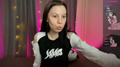 Snapshot of na_prikole_ chatting on January 19, 9:45 pm Vanessa and Julia  online show from January 19, 9:45 pm