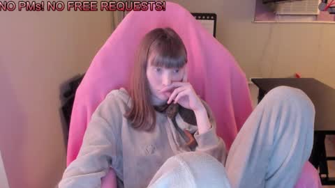 Snapshot of nacmar chatting on February 28, 10:52 am Natalie Marlo online show from February 28, 10:52 am