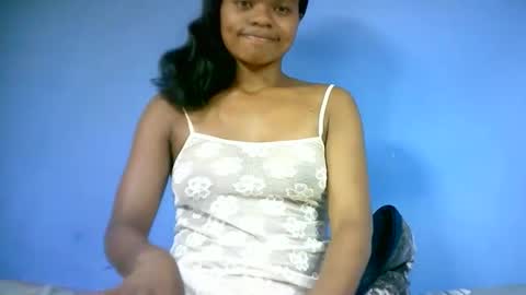 nadesse01 online show from February 8, 7:23 am