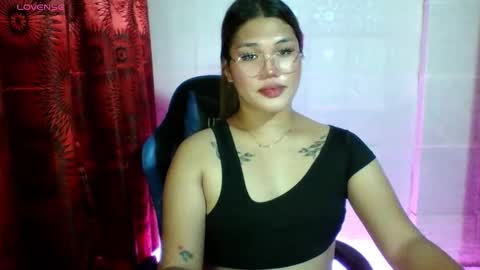 Snapshot of nadiaslutx69 chatting on October 16, 7:41 am miss nadia online show from October 16, 7:41 am