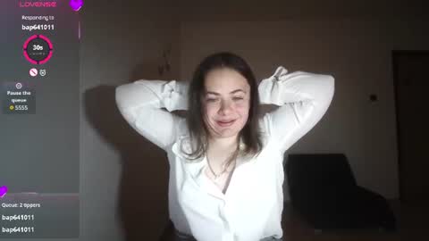 nadiiamorgun online show from June 17, 3:39 pm