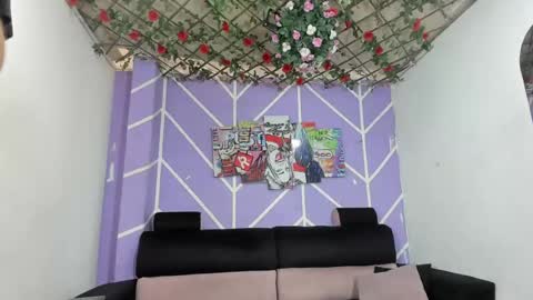 nahomi_hot2002 online show from June 16, 1:15 pm
