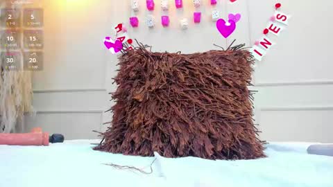Snapshot of nahomygrey_ chatting on February 12, 1:52 am Nahomy online show from February 12, 1:52 am