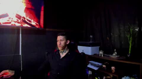 naider_1 online show from March 23, 5:23 am