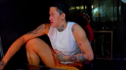 naider_1 online show from March 3, 5:03 am