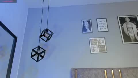 nailagrey online show from April 10, 11:37 am