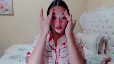 Kate online show from January 3, 4:48 pm