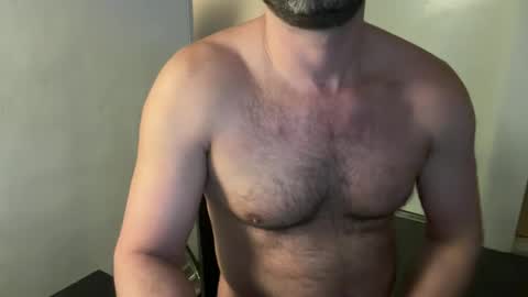 Snapshot of naked_dude25 chatting on September 27, 11:52 am naked_dude25 online show from September 27, 11:52 am