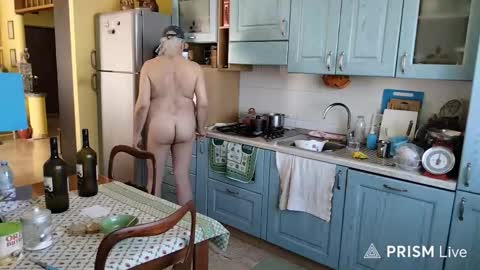 Naked Naturist online show from September 19, 7:45 am