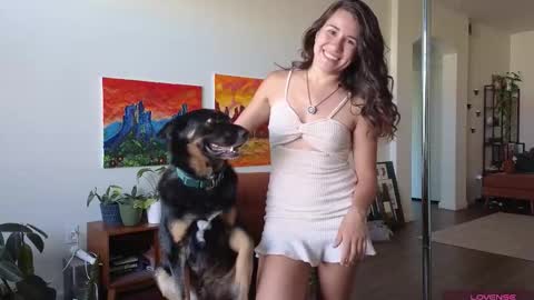 nakedpaint245477 online show from December 5, 4:05 pm