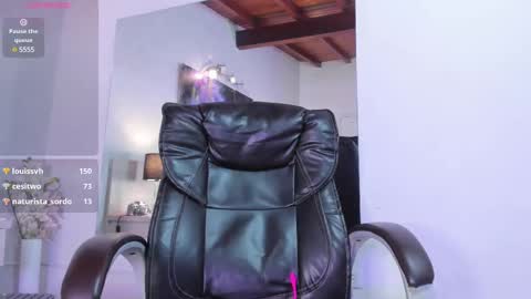 nalamittens online show from March 2, 2:19 am