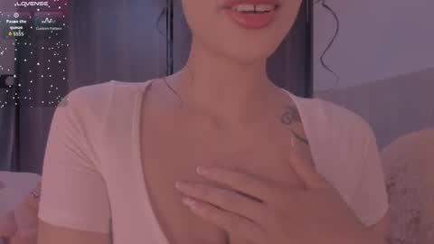 Snapshot of namibergman_ chatting on October 16, 9:57 pm N A M I - OF namibergmant online show from October 16, 9:57 pm