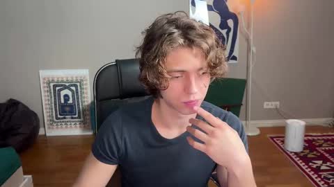 Georges online show from January 23, 7:40 pm