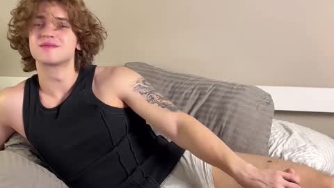 Georges online show from November 26, 8:38 pm