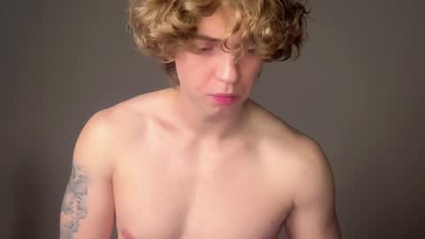 Georges online show from October 1, 7:13 pm