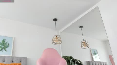 nami online show from December 20, 7:54 pm