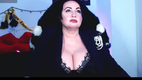 NanaLaGloss online show from January 14, 12:14 pm