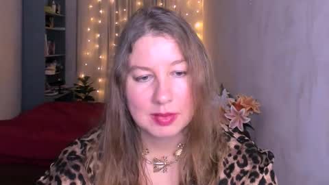 Nancy online show from November 28, 9:11 pm