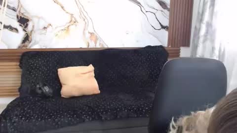 nanis online show from September 18, 7:18 pm