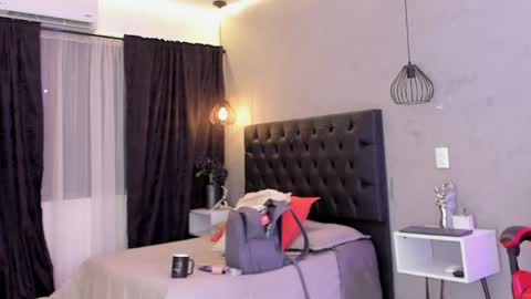 Naomi Blair online show from May 17, 10:46 am