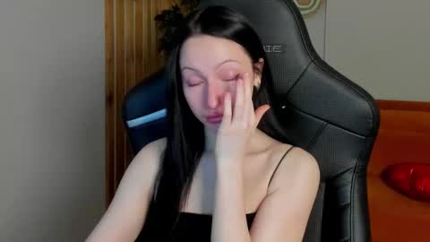 Naomi online show from March 2, 5:19 am