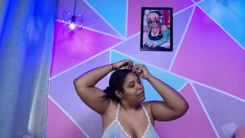 Naomi Campbel online show from March 15, 1:58 pm