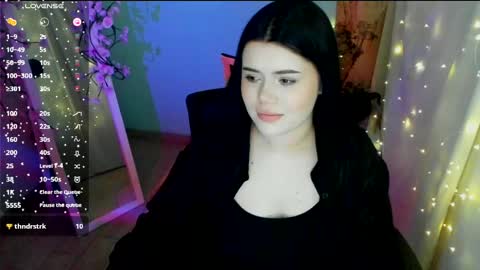 Naomi online show from May 16, 6:32 am