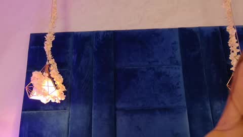 Naomy online show from May 26, 8:59 pm