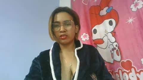 narindra884634 online show from May 5, 4:02 pm