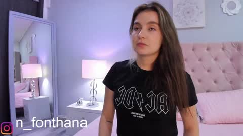 Snapshot of nashlyfontanna chatting on January 21, 1:43 pm Nashly Fontana online show from January 21, 1:43 pm