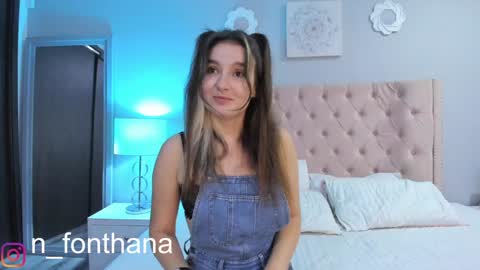 Snapshot of nashlyfontanna chatting on December 28, 1:59 pm Nashly Fontana online show from December 28, 1:59 pm