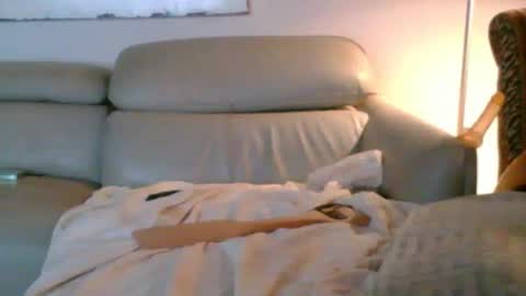 nassobout online show from December 22, 5:14 am