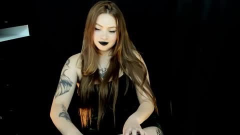 Snapshot of nastykatty_ chatting on December 28, 12:26 am nastykatty_ online show from December 28, 12:26 am