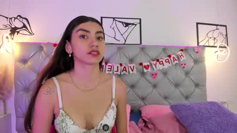 natalia online show from March 3, 8:05 pm