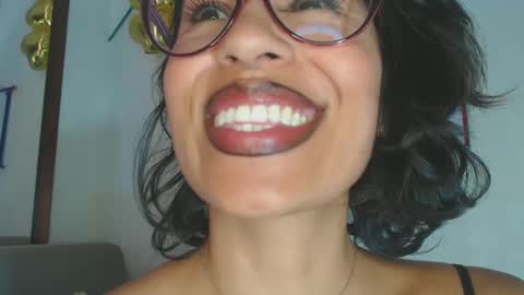 Snapshot of natalia_nylon chatting on September 25, 3:19 pm CATHALINA NATA online show from September 25, 3:19 pm