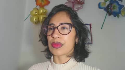 Snapshot of natalia_nylon chatting on October 18, 7:18 pm CATHALINA NATA online show from October 18, 7:18 pm