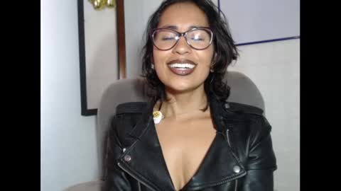 Snapshot of natalia_nylon chatting on October 2, 9:13 pm CATHALINA NATA online show from October 2, 9:13 pm