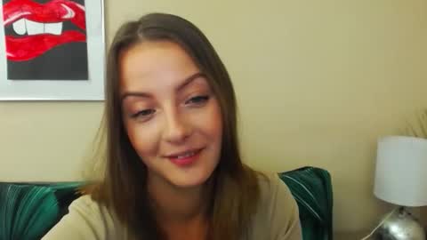 Snapshot of natalie_live chatting on October 22, 6:16 am NatalieSexy online show from October 22, 6:16 am