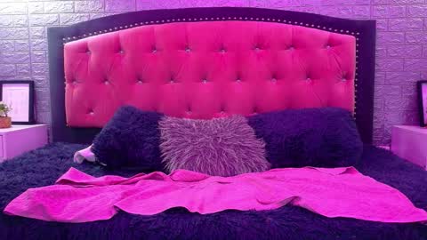 natalie  online show from October 23, 4:14 am