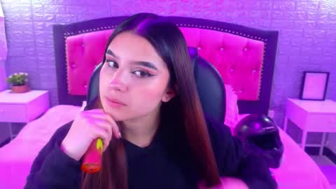 natalie  online show from December 23, 3:13 am