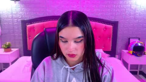 natalie  online show from January 8, 3:34 am