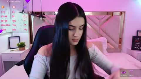 natalie  online show from June 12, 7:57 pm